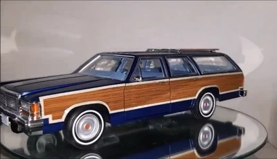 Ford LTD 1979 Country Squire, luz verde, escala 1:18, diecast, muy raro Foto 1 de 4