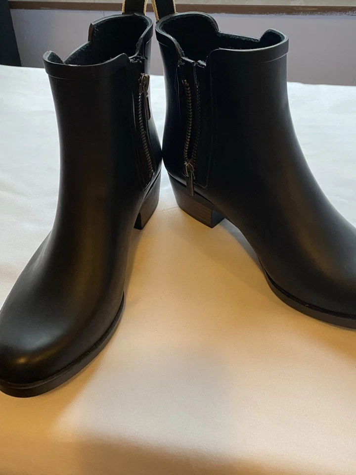 Botas de lluvia de goma para mujer Lucky Brand talla 7 Foto 1 de 4