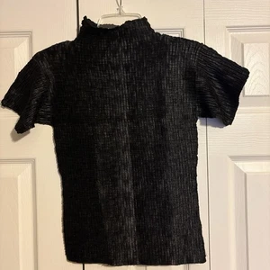 The Wonder-Tee C'est Duo International Womens Size M Black Crinkle Blouse Top - Picture 1 of 4