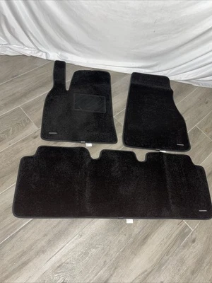 WENNEBIRD Superior Black Carpet Floor Mats Fits: 2012 - 2020 Tesla Model S EV - Image 1 of 4