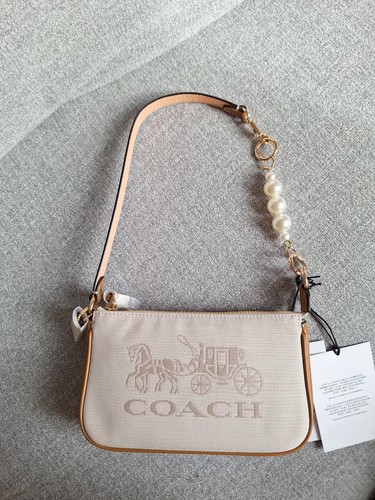 Catena pera Coach C8327 Nolita 19 in colorblock con cavallo e carrozza senza cavallo nuova con etichetta