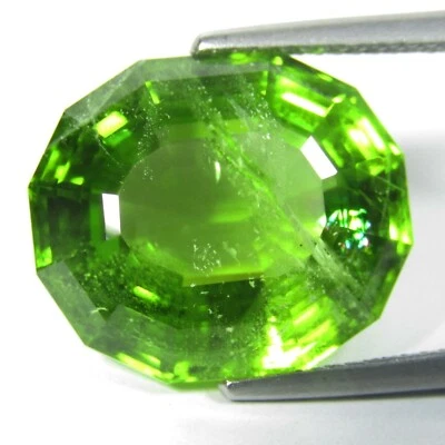 17.04Cts Stunning Natural Peridot Oval Custom Cut Collection Loose Gem Ref VDO - Image 1 of 4