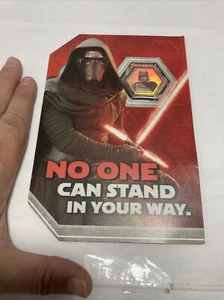 TOPPS STAR WARS GALACTIC CONNEXIONS /Captain Phasma- INNOVATIONS BY HALLMARK - Picture 1 of 17