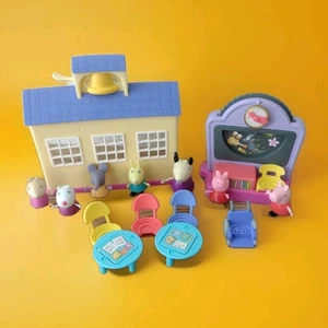 Peppa Pig Adventures Play Group Toy Speech and Sound Kids Toy School  & Figures  - Picture 1 of 18