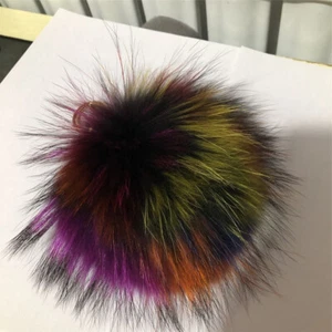 Llavero de 15 cm/6" multicolor real mapache piel pompón bola dije colgante peludo - Imagen 1 de 4