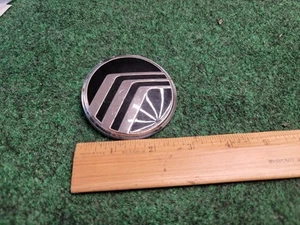 OEM Ford F2MY-54517A20-A Side Roof Pillar Sail Emblem 92-96 Grand Marquis 1M7 - Picture 1 of 7