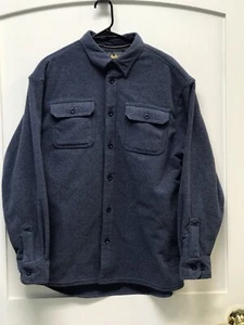 Cabela’s Men’s Heavy Thick Shirt Blue Button Up Size Large - Picture 1 of 6