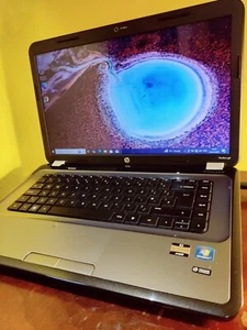 HP Pavilion g6 15.6" Laptop AMD E2-3000M,8GB Ram,120GB SSD, Windows 10 Pro - Imagen 1 de 16