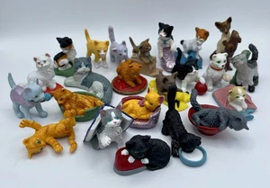 Lot of 23 Various Vintage M.E.G Kitty In My Pocket Miniature Figurines 1990’s - Picture 1 of 13