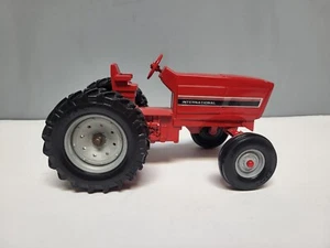 Vintage Ertl Red International IH Metal Die Cast Tractor Toy 1:16 ERTL - Picture 1 of 9