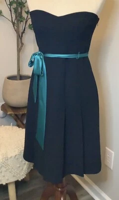 Vestido Liz Claiborne Negro Sin Tirantes Faja Lazo Midi Plisado Cremallera Talla 8 Foto 1 de 4