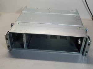 Motorola GTR 8000 Repeater Chassis Card Cage T7039A - Zdjęcie 1 z 6