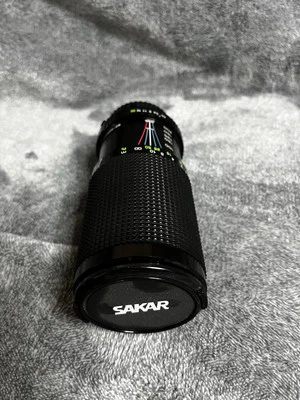 Sakar Lens Zoom f=80mm f=200mm Macro - Image 1 of 4