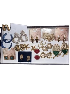 Orecchini vintage traforati tono oro lotto di 15 stili misti - Foto 1 di 4