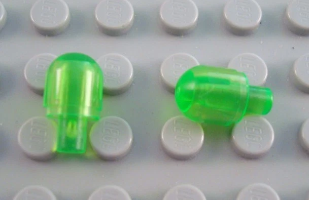 LEGO Translucent Light Green Bionicle Barraki Eyes - Image 1 of 1