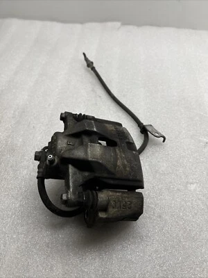 Toyota Prius V 2012 pinza de freno delantera derecha OEM Foto 1 de 4