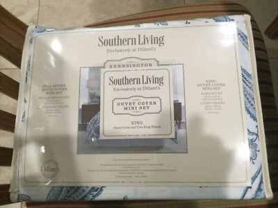 Southern Living Kennsington Floral Sateen Duvet Cover Mini Set King - Image 1 of 2