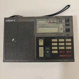 PARTS NOT WORKING Sony ICF-2003 Reciever, Missing Faceplate Over Missing Covers - Zdjęcie 1 z 7