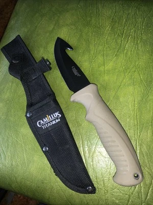CAMILLUS TITANIUM 440  RUBBER HANDLE FIXED BLADE KNIFE W/ SHEATH  - Image 1 of 4
