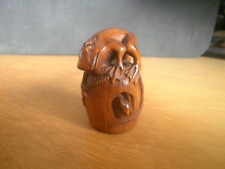 Hand Carved wood netsuke Frog and mouse with bucket collectable boxwood figure.1