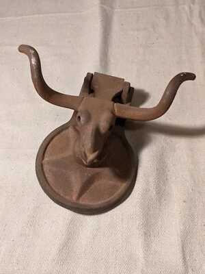 Timbre rústico de puerta de metal de acero fundido para novillo de acero fundido rancho de vaquero Foto 1 de 4