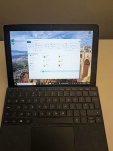 Surface GO 1824 Pentium 4415Y 8GB RAM 128GBNVME Windows 10 pro. Blue keyboard - Picture 1 of 9