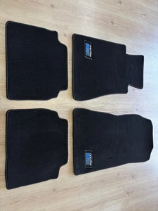 For  M- Benz W201 190 Evolution Floor Mats Carpet Black set of4 - Picture 1 of 3