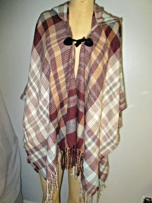 Poncho xadrez bege marrom azul claro fecho alternado franja capuz xale envoltório O/S - Imagem 1 de 4
