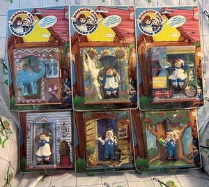 Set di 6 figurine Macmillan Tara Toy 1988 Raggedy Ann, Andy, Camel MOC in PVC - Foto 1 di 7