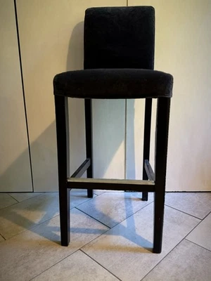 Ikea Barhocker hoch Bergmund Samtbezug sehr gut 75 cm Schwarz  - Bild 1 von 4