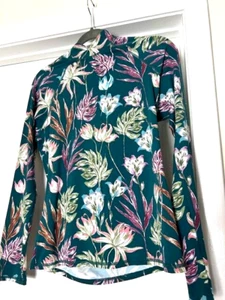 NWT GARNET HILL Mock Neck Back Zip Rash Guard Women's size S Green Long Sleeve - Picture 1 of 5