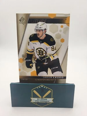 Jakub Lauko 2022-23 SP Authentic Future Watch Gold Rookie Card 68/99 - Image 1 of 3