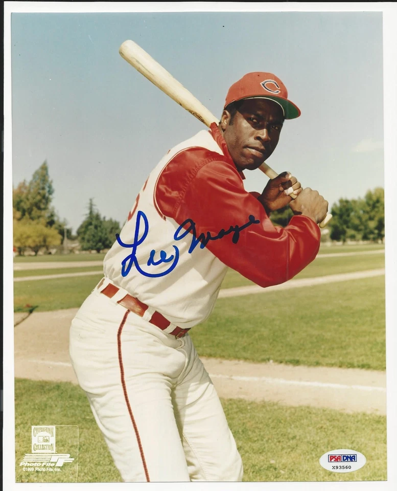 Lee Maye Indians Signed Auto 8x10 Photo PSA/DNA Certified Autograph - Image 1 of 1