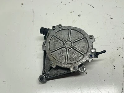 2012-2018 BMW F22 F30 F32 F10 228I 328I 428I 528I N20 N26 VACUUM PUMP OEM - Image 1 of 4