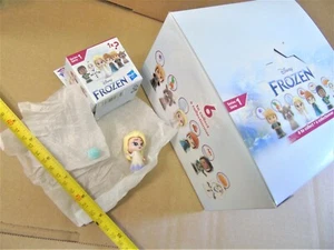 NUEVA Figura de Acción Cake Topper Frozen ELSA Twirlabout - Imagen 1 de 9
