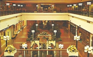 POSTCARD—Midland Mall Warwick Rhode Island—FREE SHIPPING - Picture 1 of 1