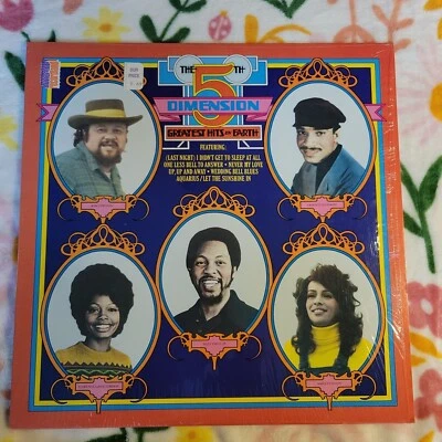 FIFTH DIMENSION "GREATEST HITS ON EARTH" PREMIUM QUALITY USED LP  - Image 1 of 4