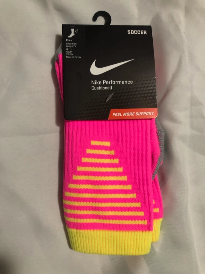 Calcetines Nike Performance Acolchados Rosa/Amarillo - Talla 4-6 Para Mujer/3Y-5Y Juvenil Foto 1 de 1