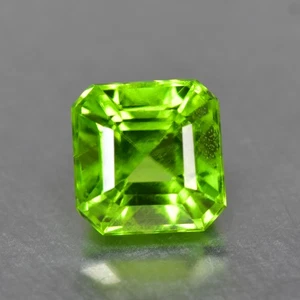 1.66Ct Attractive Sparkles 100% Natural Green Peridot _Afghanistan - Picture 1 of 1