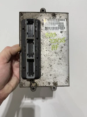 Jeep Cherokee Sport Classic 1999 XJ PCM ECM ECU PCU computadora OEM P56041 492AD Foto 1 de 4