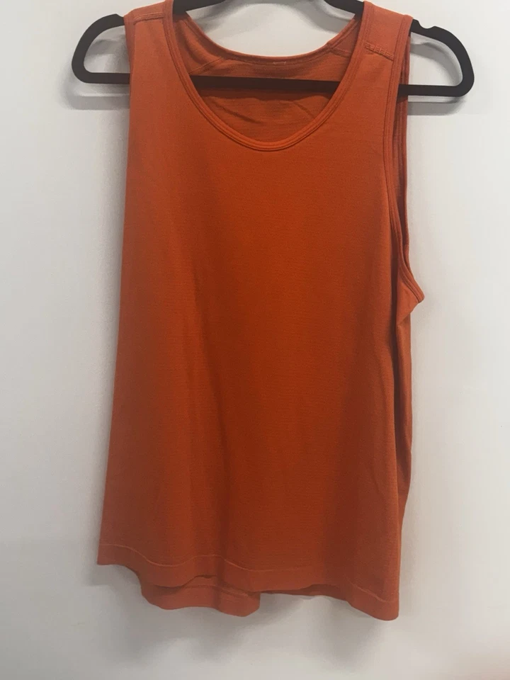 Lululemon 无袖背心金属通风技术 — 第 1/3 张图片