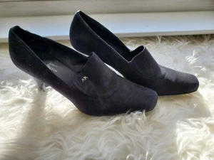 x AK Black Suede Pumps Shoes - Picture 1 of 2