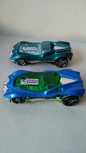 2 HOT WHEELS CUL8R DIECAST 1/64 AUTOS - Bild 1 von 10