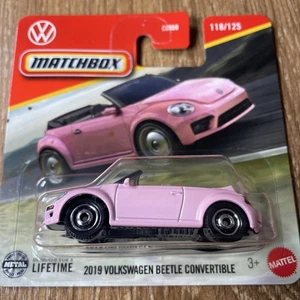 Matchbox pink volkswagen beetle convertible 118/125 Sealed Brand New - Picture 1 of 4