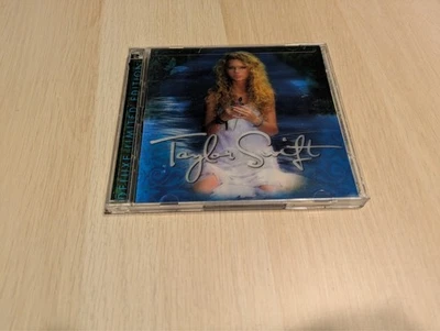 Taylor Swift [Deluxe Edition] [CD+DVD] - Image 1 of 3