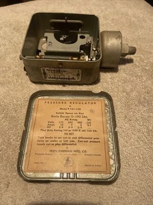 Vintage Iron Fireman Pressure Regulator Steampunk Meter Model P121-15 USA - Picture 1 of 6