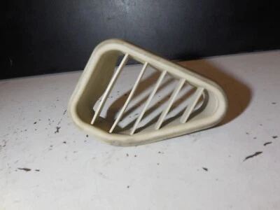 Front Right Door Air Vent Trim A2117200430 03-09 Mercedes Benz W211 E350 E320 - Image 1 of 4