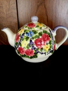 Linens &Things Floral Tea Pot  5 1/2" tall X 7" wide - Picture 1 of 2