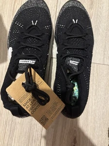Nike Air VaporMax 2023 Flyknit Size 7 - Picture 1 of 9