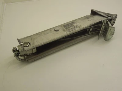 Macaco Audi A4 Cabriolet 8H B6 8E0011031N - Imagem 1 de 4